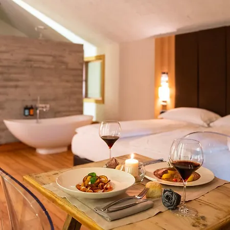 Larice Suite&breakfast Hotell 4*