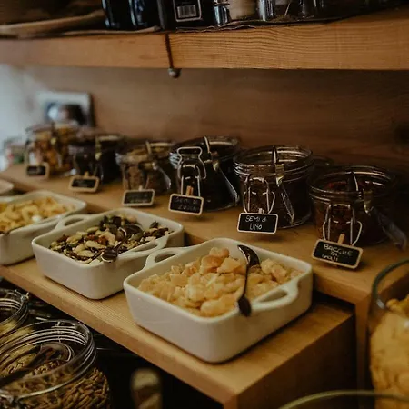 Larice Suite&breakfast Hotell Livigno