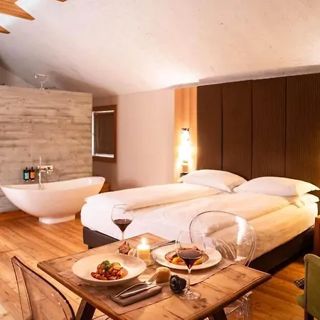 Larice Hotel 4*